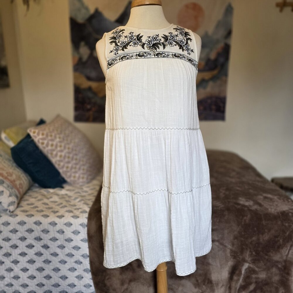 Max Studio White Embroidered Boho Cotton Midi Dress Small Sleeveless Summer - Picture 3 of 16